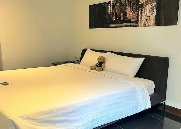 S33 Compact Sukhumvit Hotel