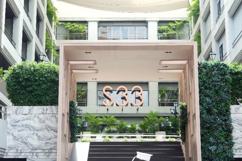 S33 Compact Sukhumvit होटल